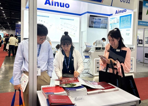 約最も最近の会社のニュース KHJは、NEPCON Thailandで革新的なテーピングソリューションを展示し、来場者の強い関心を集めました